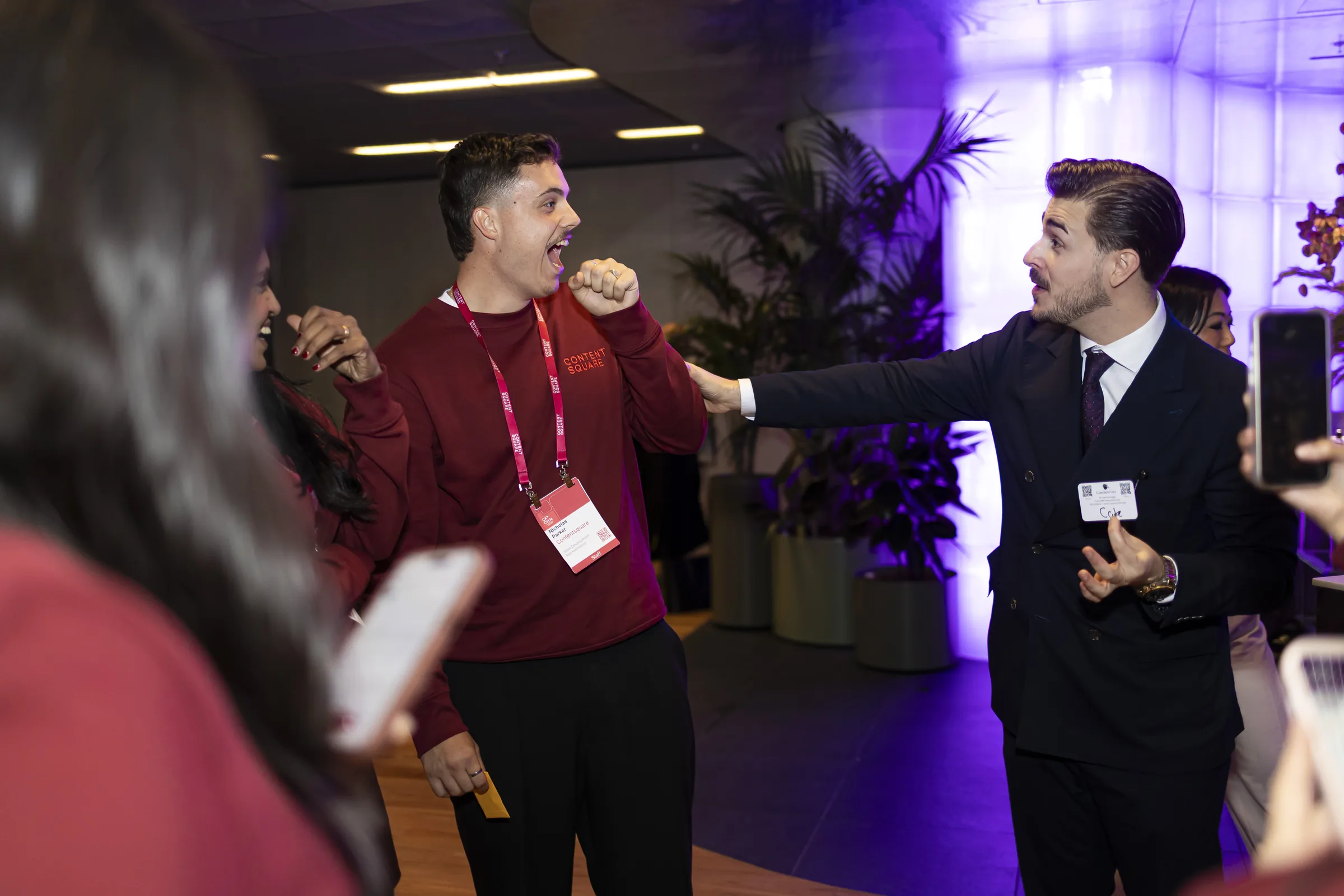 Close-up mentalism at a Sydney cocktail event